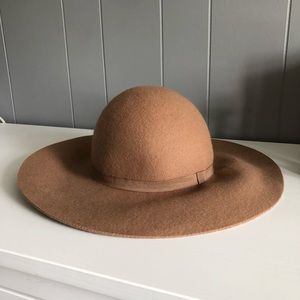 H&M 100% wool floppy hat